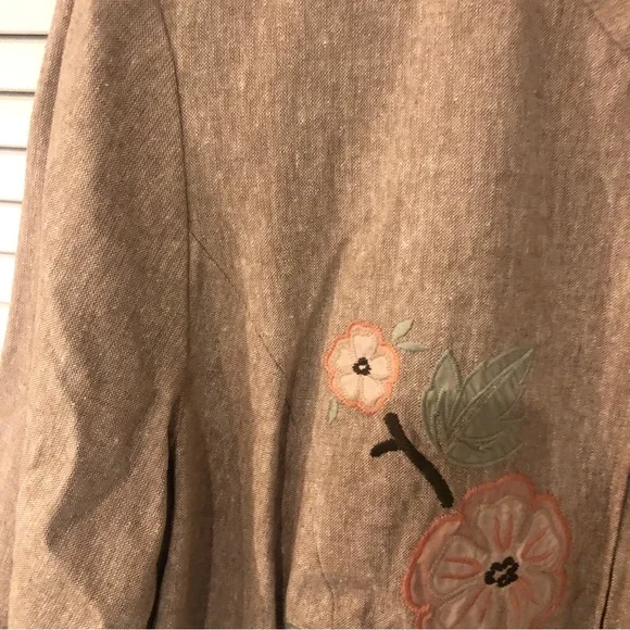 Dress Barn Woman Blazer plus size 2X - Picture 8 of 11